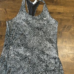 New women’s workout tank